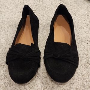 Size 7.5 black flats